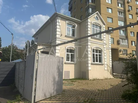 Аренда  частный дом Киевская обл., Киев, Туполева Академика ул., 19 - 2/36