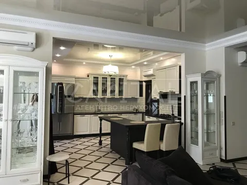 Аренда  частный дом Киевская обл., Киев, Редьчинського ул.,  - 1/46