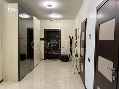 Аренда  квартира Киевская обл., Киев, Никольско-Слободская ул., 1 - 26/27