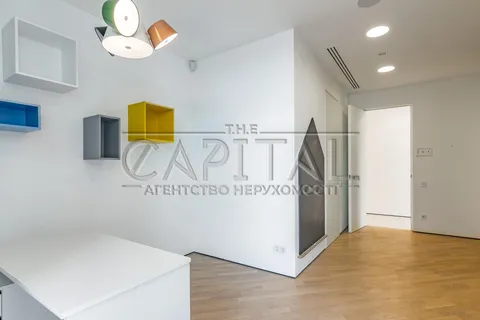 Аренда  квартира Киевская обл., Киев, Зверинецкая ул., 59 - 17/30