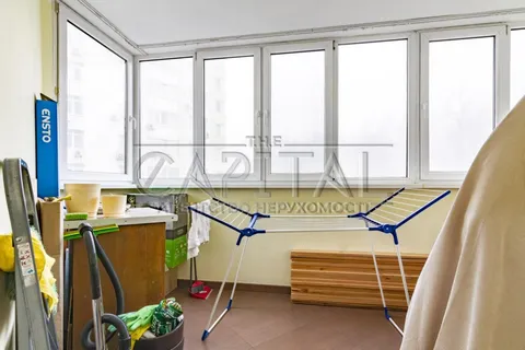 Аренда  квартира Киевская обл., Киев, Саперно-Слободская ул., 22 - 24/28