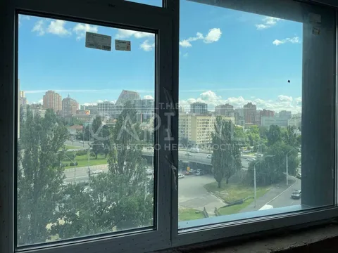 Аренда  квартира Киевская обл., Киев, Берестейский ул., 11 - 15/17