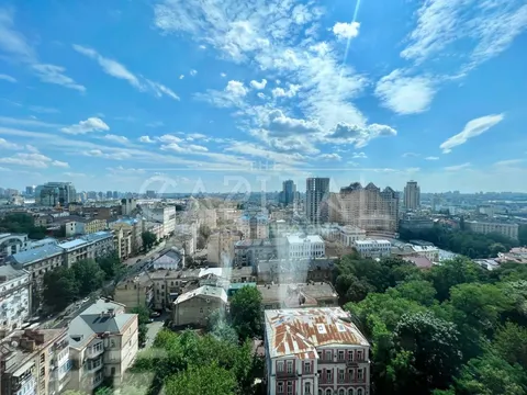Аренда  квартира Киевская обл., Киев, Франко Ивана ул., 4Б - 21/38