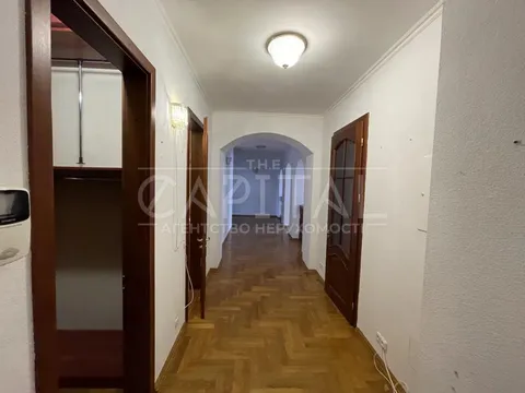 Аренда  квартира Киевская обл., Киев, Паторжинского ул., 14 - 8/24