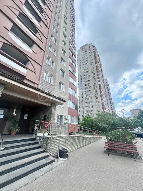 Аренда  квартира Киевская обл., Киев, Ахматовой Анны ул., 24 - 16/16