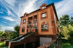 Аренда  частный дом Киевская обл., Чайки, Грушевского ул., 