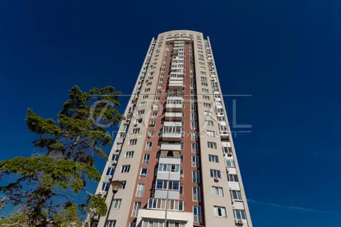 Аренда  квартира Киевская обл., Киев, Героев полка «Азов» ул., 8 - 46/48