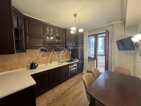Аренда  квартира Киевская обл., Киев, Старонаводницкая ул., 4Б - 7/39