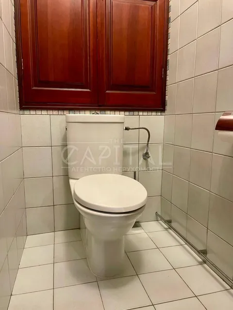 Аренда  квартира Киевская обл., Киев, Старонаводницкая ул., 4Б - 39/39