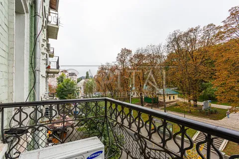 Аренда  квартира Киевская обл., Киев, Терещенковская ул., 19 - 20/20