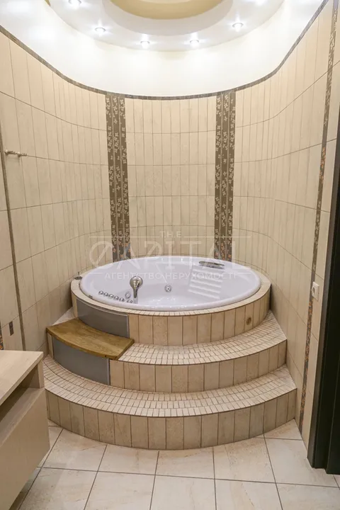 Аренда  квартира Киевская обл., Киев, Василия Тютюнника ул., 5В - 23/25