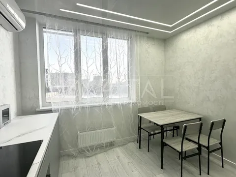 Аренда  квартира Киевская обл., Киев, Заболотного Академика ул., 15 Л - 2/20
