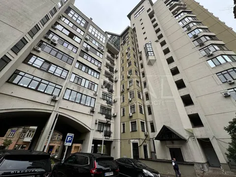 Аренда  квартира Киевская обл., Киев, Бульварно-Кудрявская ул., 36 - 20/23