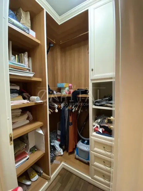 Аренда  квартира Киевская обл., Киев, Ярославский ул., 7/9 - 13/16