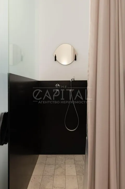 Аренда  квартира Киевская обл., Киев, Трускавецкая ул., 8 - 18/21