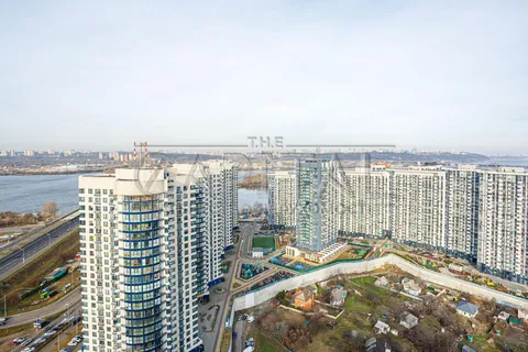 Аренда  квартира Киевская обл., Киев, Заречная ул., 4к1 - 21/22
