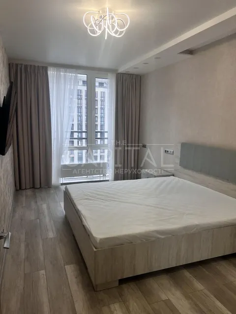 Аренда  квартира Киевская обл., Киев, Днепровская наб. ул., 18 a - 26/26