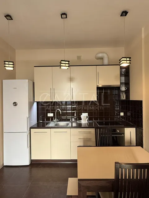 Аренда  квартира Киевская обл., Киев, Джона Маккейна ул., 7 - 5/19