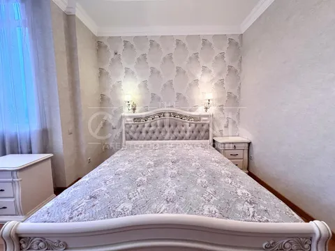 Аренда  квартира Киевская обл., Киев, Жилянская ул., 118 - 8/25