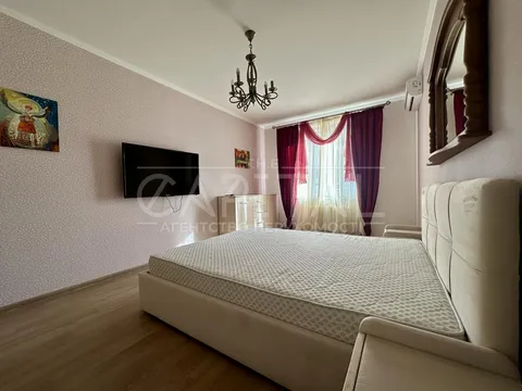 Аренда  квартира Киевская обл., Киев, Полтавская ул.,  - 12/20