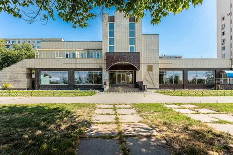 Аренда  офисное помещение Киевская обл., Киев, Днепровская ул., 13 - 1/39