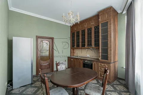 Аренда  офисное помещение Киевская обл., Киев, Кловский спуск ул., 7а - 11/22