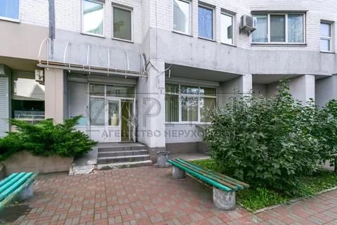 Аренда  офисное помещение Киевская обл., Киев, Бажана Николая ул., 12 - 1/15