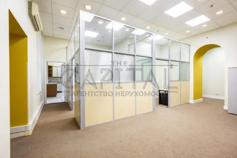 Аренда  офисное помещение Киевская обл., Киев, Жилянская ул., 5/60 - 7/27