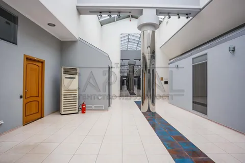 Аренда  офисное помещение Киевская обл., Киев, Хорива ул., 55-Б - 4/70