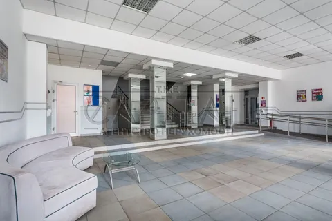Аренда  офисное помещение Киевская обл., Киев, Василя Макуха ул., 1 - 1/8