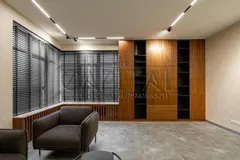 Аренда  офисное помещение Киевская обл., Киев, Кловский спуск ул., 7
