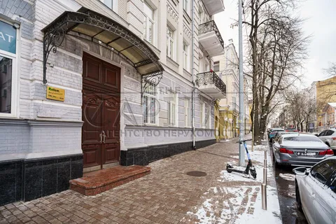 Аренда  офисное помещение Киевская обл., Киев, Ярославов Вал ул., 38 - 26/26