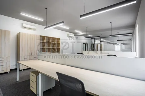 Аренда  офисное помещение Киевская обл., Киев, Науки ул., 1/5 - 22/31