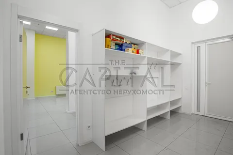 Аренда  офисное помещение Киевская обл., Киев, Барбюса Анри ул., 37/1 - 5/14