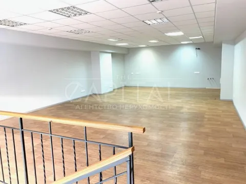Аренда  офисное помещение Киевская обл., Киев, Ушинского ул., 40 - 8/25