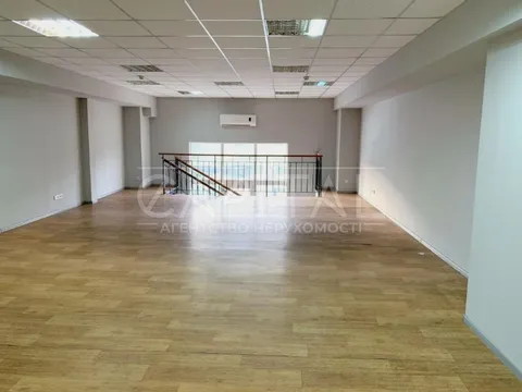 Аренда  офисное помещение Киевская обл., Киев, Ушинского ул., 40 - 9/25
