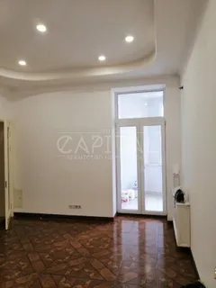 Аренда  офисное помещение Киевская обл., Киев, Петлюры ул., 18