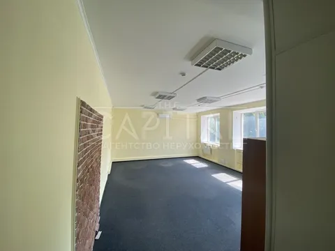 Аренда  офисное помещение Киевская обл., Киев, Бехтеревский ул., 4б - 8/15