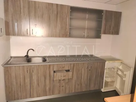 Аренда  офисное помещение Киевская обл., Киев, Деловая ул., 5 - 7/9