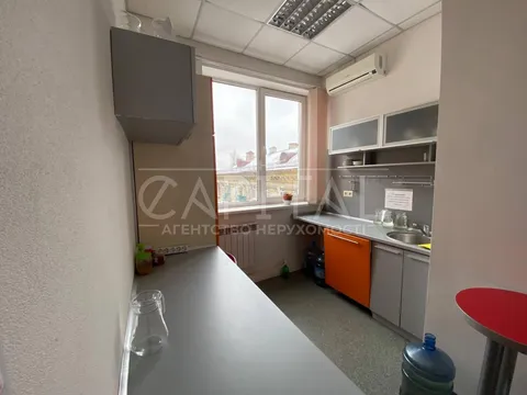 Аренда  офисное помещение Киевская обл., Киев, Бехтеревский ул., 4в - 14/19