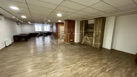 Аренда  офисное помещение Киевская обл., Киев, Деловая ул., 2б - 12/26