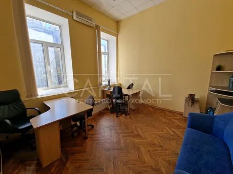 Аренда  офисное помещение Киевская обл., Киев, Владимирская ул., 42 - 3/8