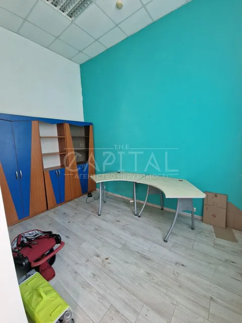 Аренда  офисное помещение Киевская обл., Киев, Владимирская ул., 42 - 4/8