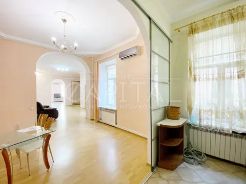 Аренда  офисное помещение Киевская обл., Киев, Шота Руставели ул., 34 - 15/25