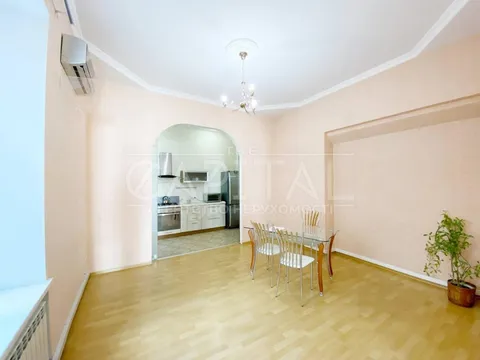 Аренда  офисное помещение Киевская обл., Киев, Шота Руставели ул., 34 - 17/25