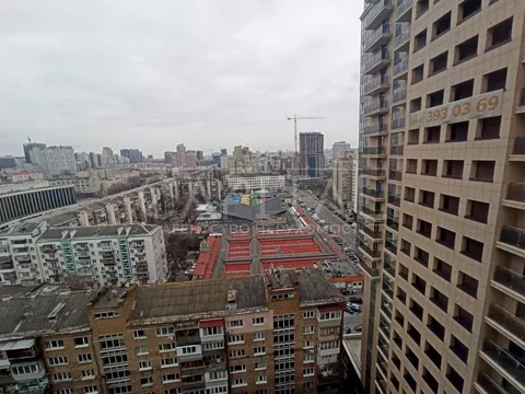 Аренда  офисное помещение Киевская обл., Киев, Антоновича ул., 103а - 17/17