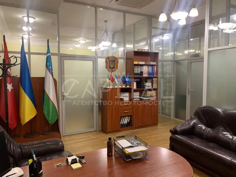 Аренда  офисное помещение Киевская обл., Киев, Липская ул., 10 - 3/22