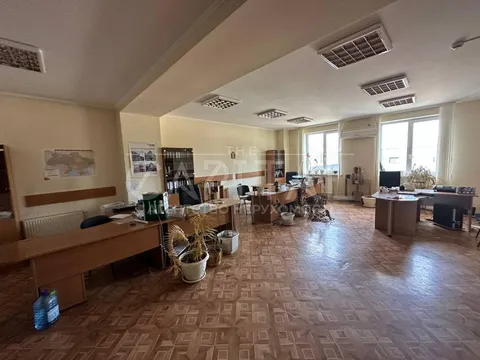 Аренда  офисное помещение Киевская обл., Киев, Бориспольская ул., 19Д - 1/27