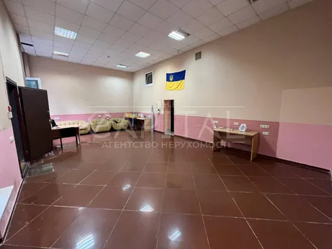 Аренда  коммерческое помещение Киевская обл., Киев, Сокальская ул., 4 - 4/32