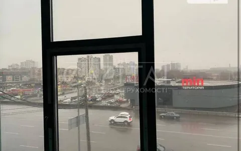 Аренда  офисное помещение Киевская обл., Киев, Бажана Николая ул., 38 - 4/4
